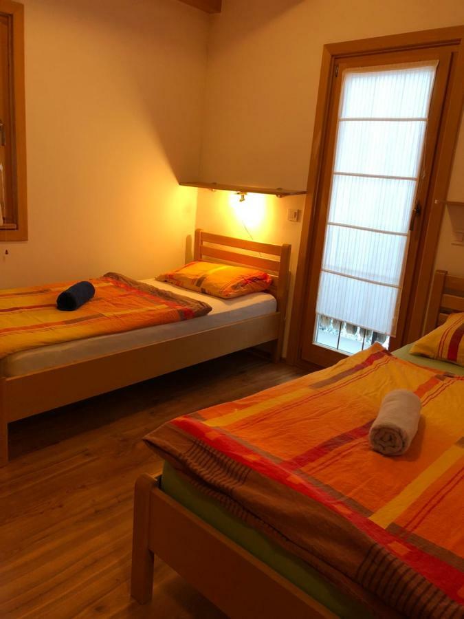 Apartmaji Zlata Lisicka Cerkno Ngoại thất bức ảnh