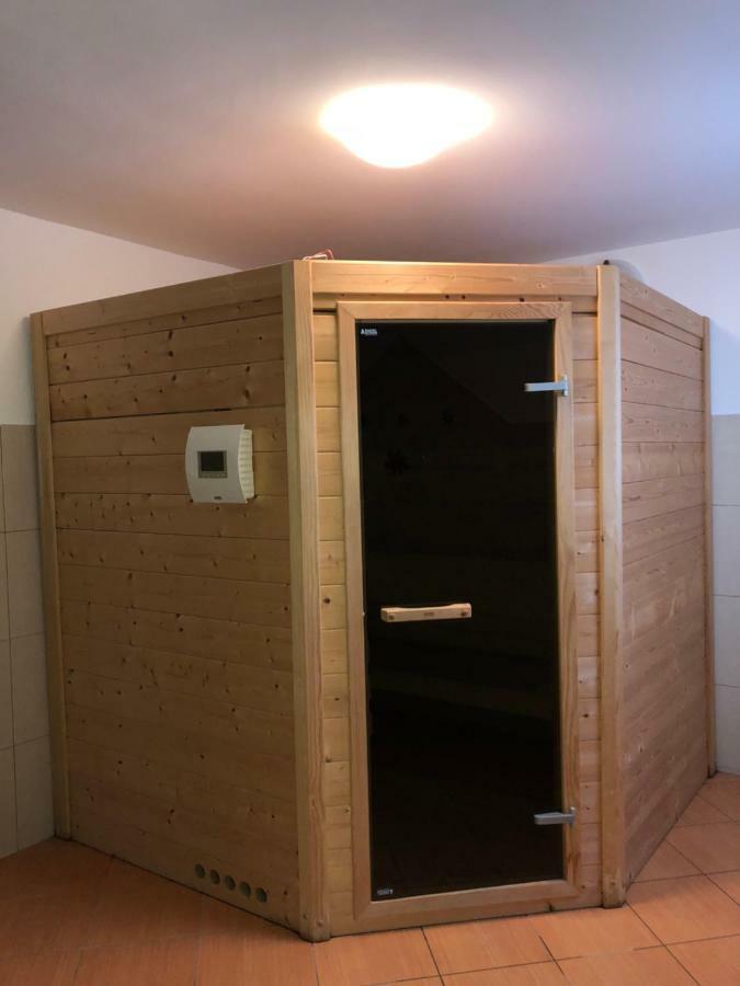 Apartmaji Zlata Lisicka Cerkno Ngoại thất bức ảnh
